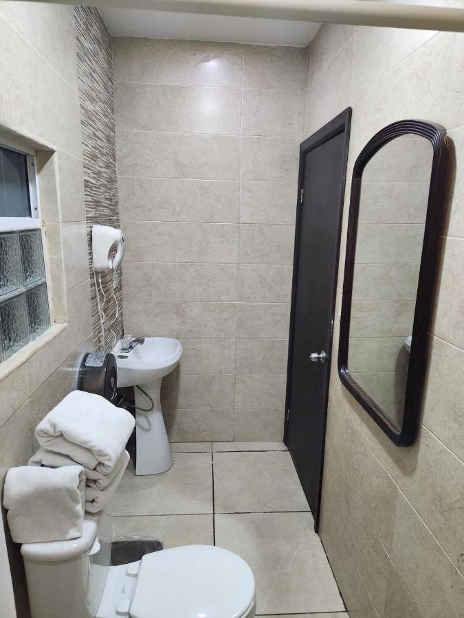 Hotel Don Quijote Mexicali Eksteriør bilde